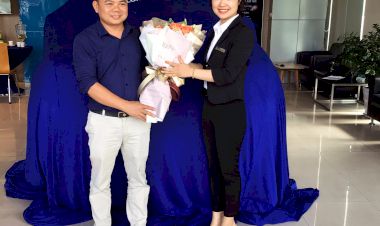 Long Biên triển khai Quy trình FGE trong lễ bàn giao xe Ford cho khách hàng tại Bắc Ninh năm 2025