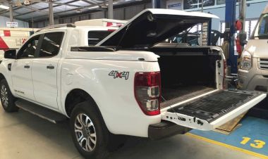 Từ 22/10, lệ phí đăng ký và cấp biển số xe bán tải 20 triệu đồng/lần/xe ở 2 thành phố