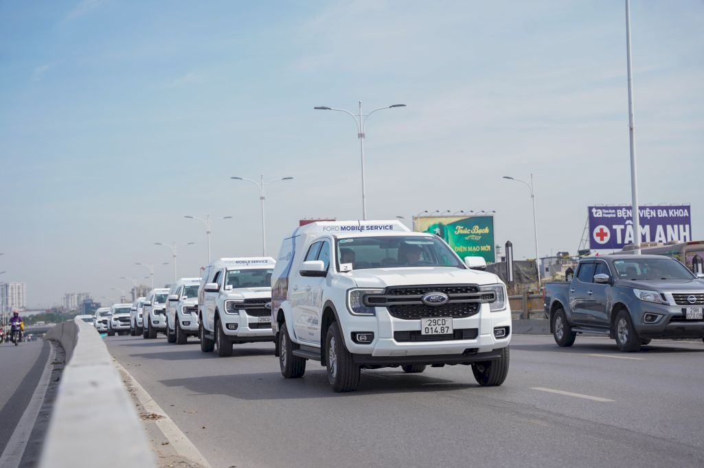 Ford triển khai dịch vụ lưu động 4 giờ tại Hà Nội
